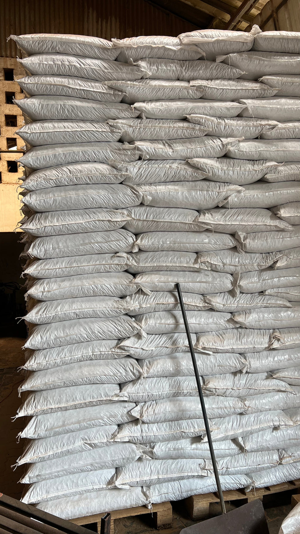 MushPellets™ Improved - Premium mushroom grow medium for Wood loving species - growthefunguy